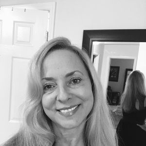 Meet your Posher, Renee